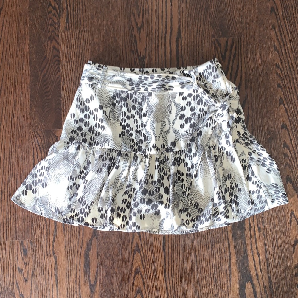 Express Skort
